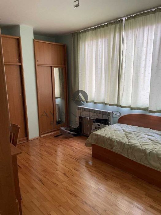 Продава се Тристаен апартамент в Пловдив, Център - 110 кв.м за 1855 €/кв.м - Снимка #10