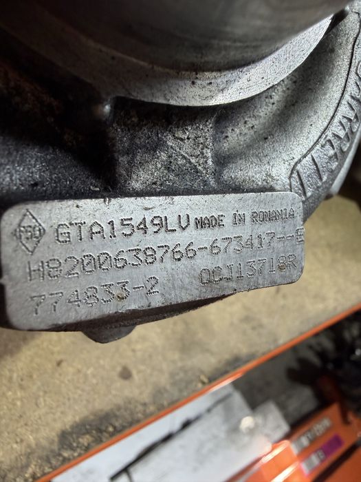 Turbo / Turbina Renault / Nissan 2.0 Diesel M9R : H8200638766 / H8200347344