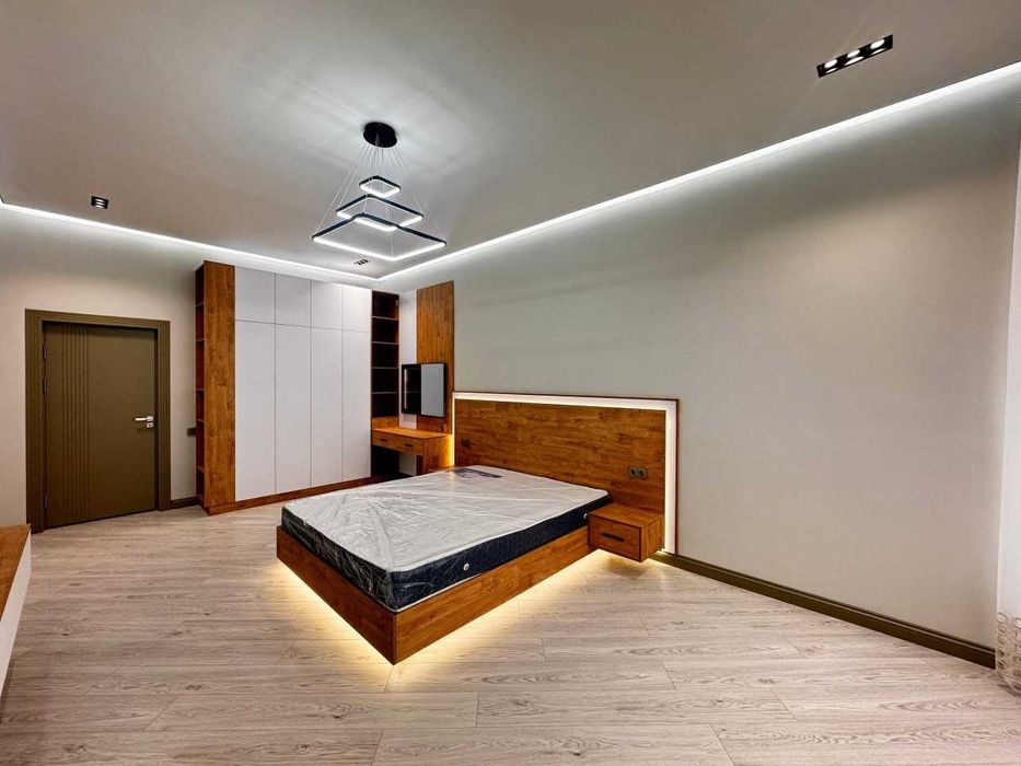 3х комнатная квартира на 3 этаже 102кв/м, в Самарканде