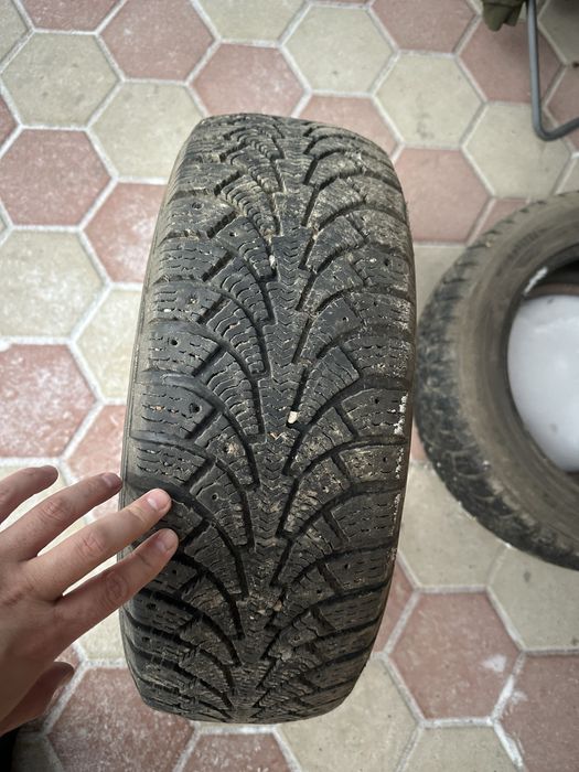 Продам зимний шина