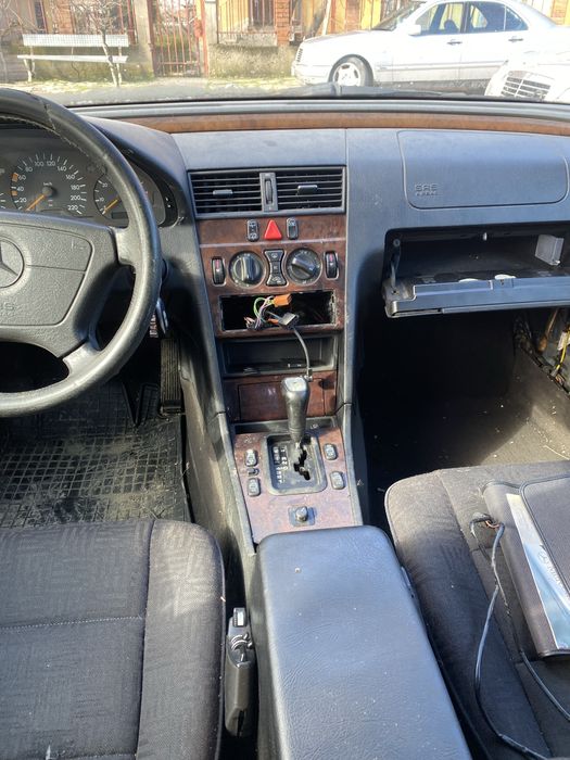 Mercedes-Benz c250 TD W202 om605 на части