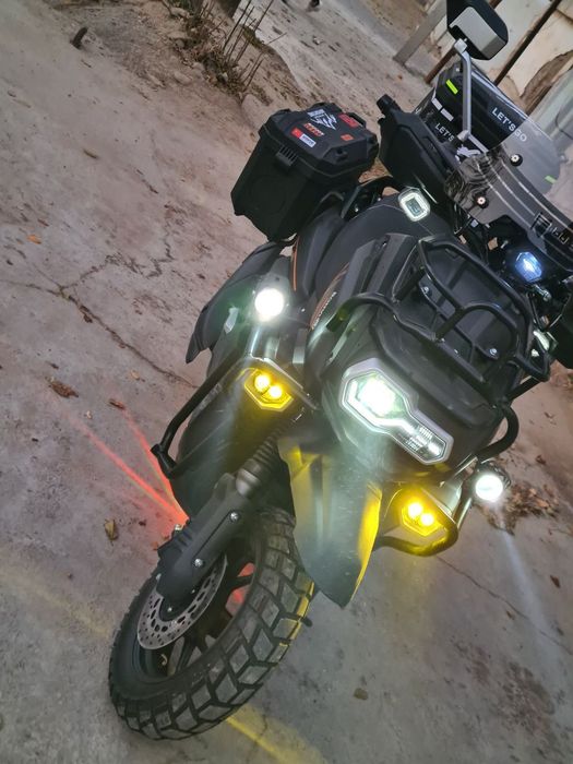 Skuter bonvi tank 3 max srochna sotiladi