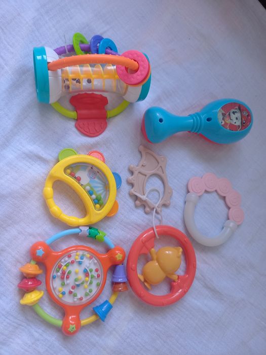 Lot jucarii bebelusi