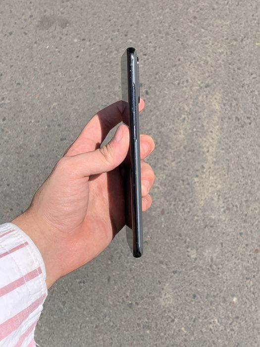 Samsung s20 plyus 128