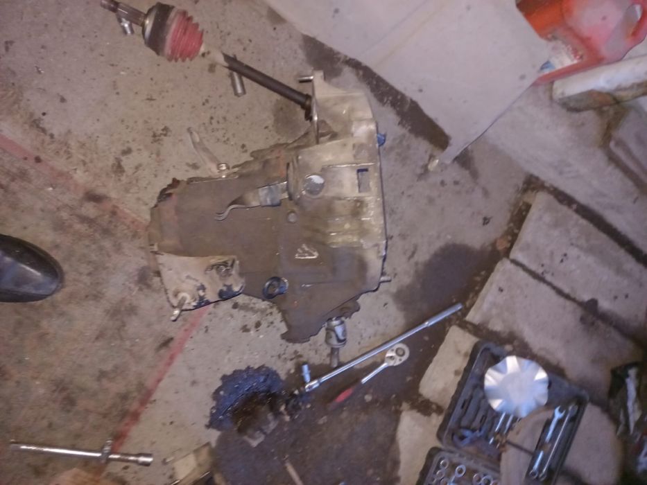 Продам каробка на гранта