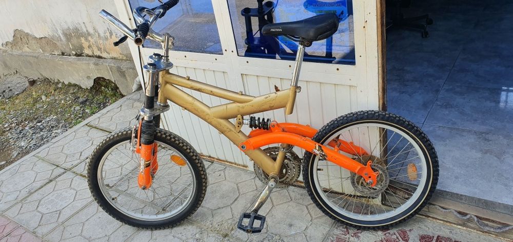 20 razmerdagi velosiped sotiladi mustahkam