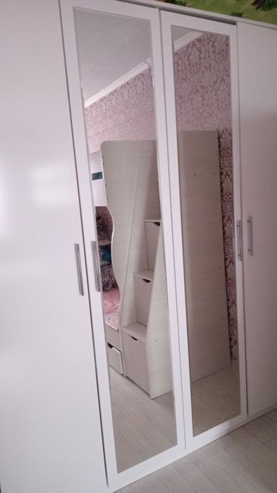 Спальный гарнитур в отличном состоянии