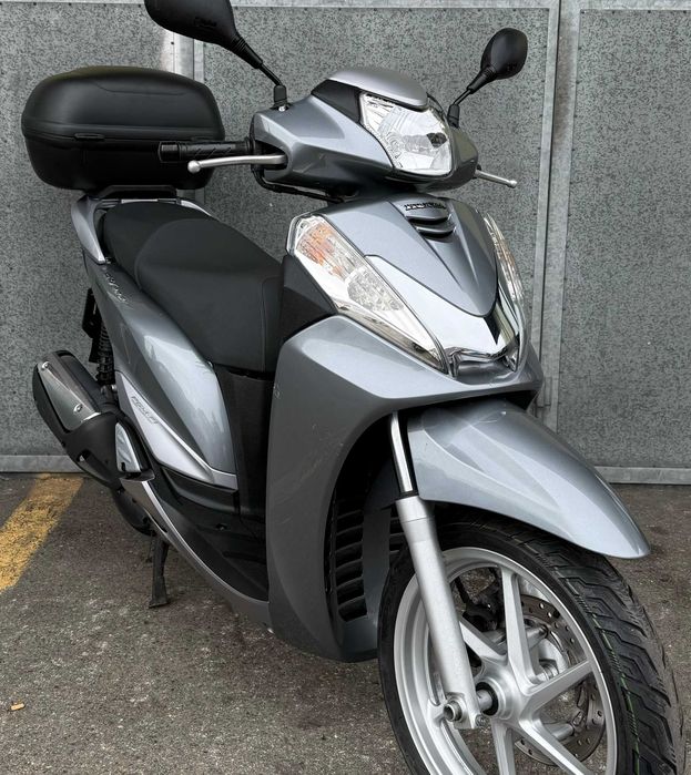 Honda pcx 125 150 / 2014 / 2017 на части пластмаси