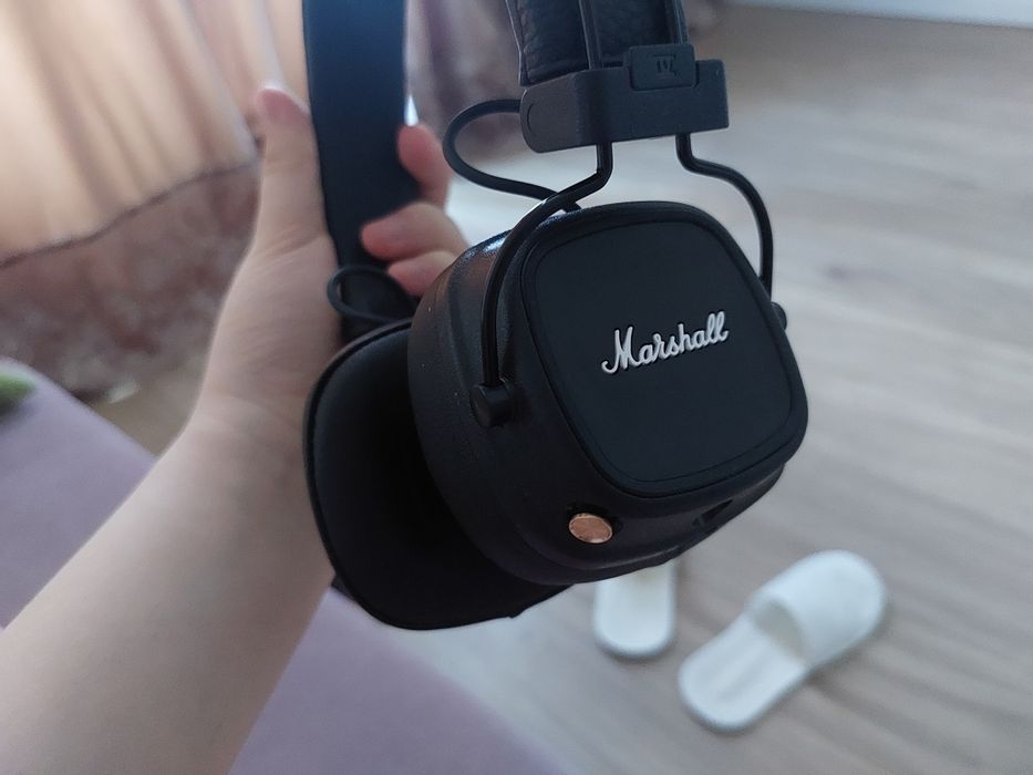 Срочно! Наушники Marshall IV, Срочно продаю!