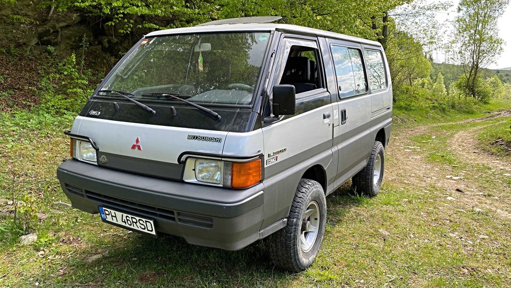 Mitsubishi L300 4x4 reductor vehicul istoric atestat raritate