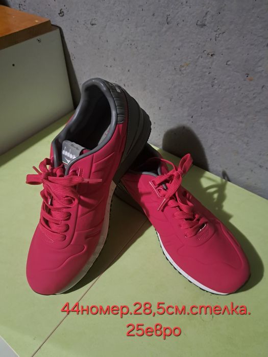 Ботуши и спортни обувки голям размер