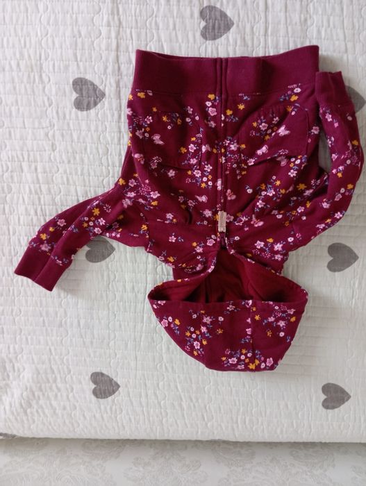 Кофточка с капюшоном от 6м. до года