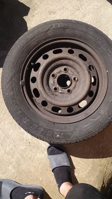 Vând Jante tabla 195/65/15