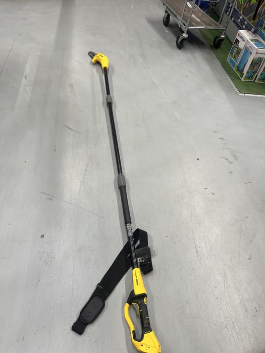 Fierastrau electric Stanley Fatmax cu acumulator 4 Ah