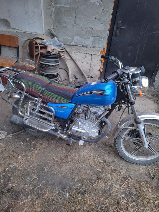 Suzuki gsx 200cc