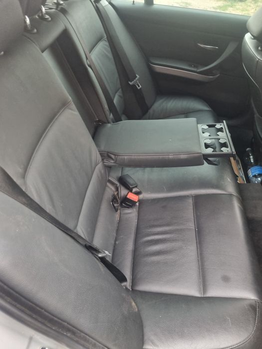 Продавам бмв е91 М-пакет на части 320д 177кс автомат