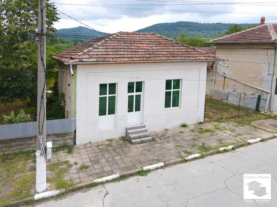 Продава се Къща в с. Миндя, Област Велико Търново - 63 кв.м за 593 €/кв.м - Снимка #2