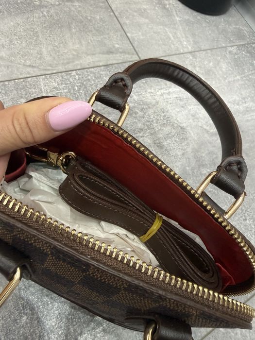 Дамска mini чанта louis vuitton