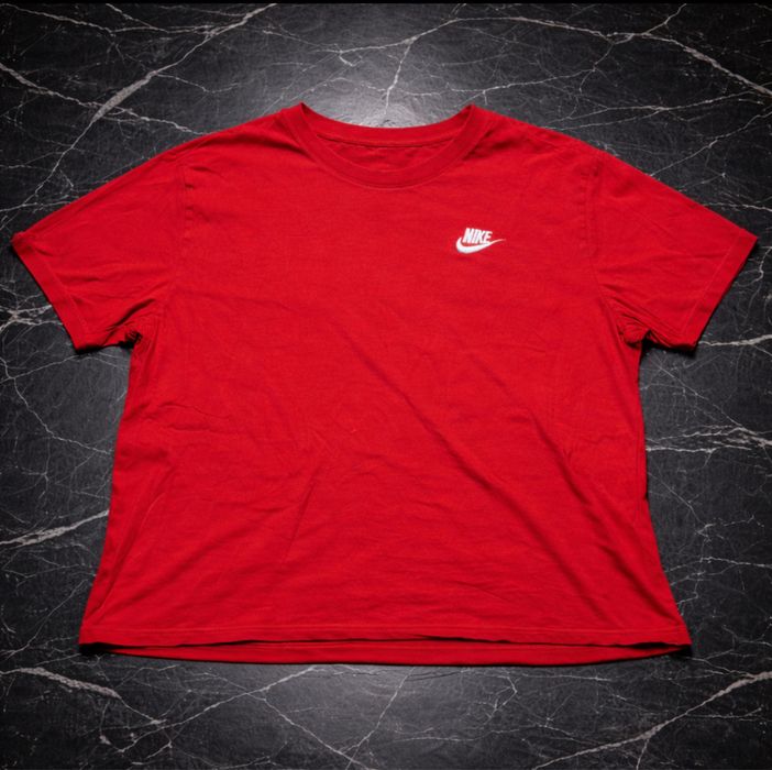 Nike – Tricou Roșu NOU | Original