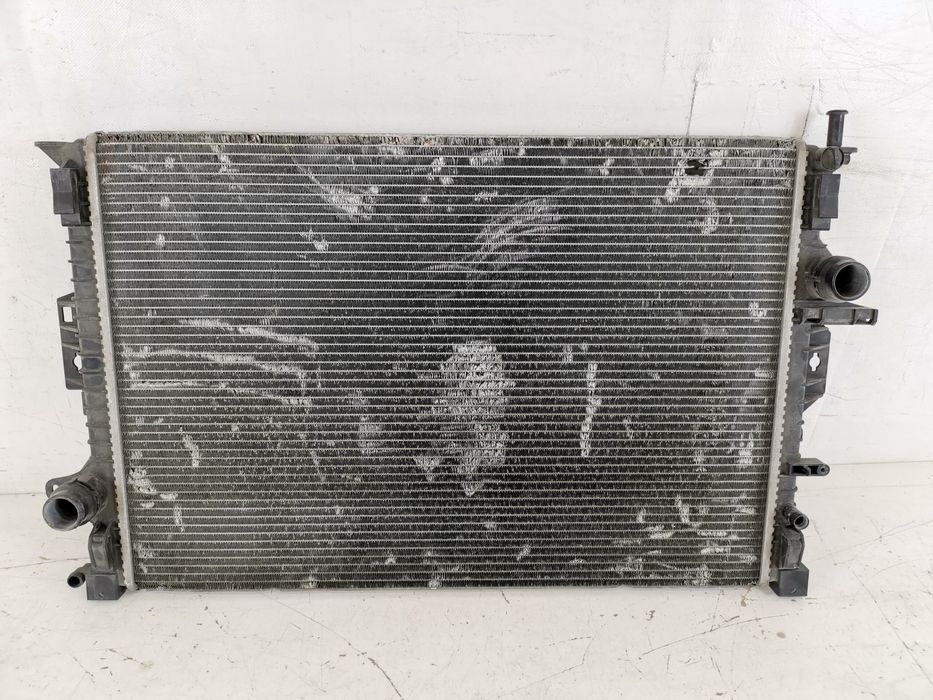 Воден радиатор Форд Мондео МК4 / Ford Mondeo MK4 Оригинален