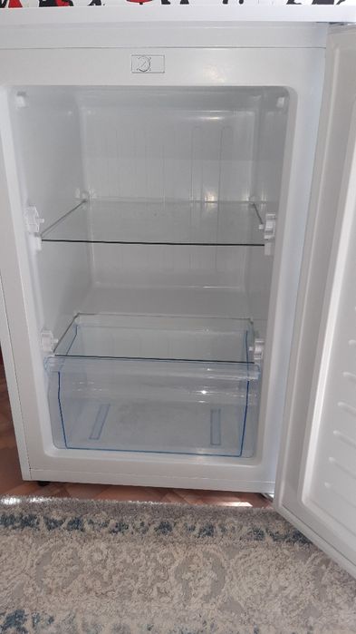 Продается морозильник ARG