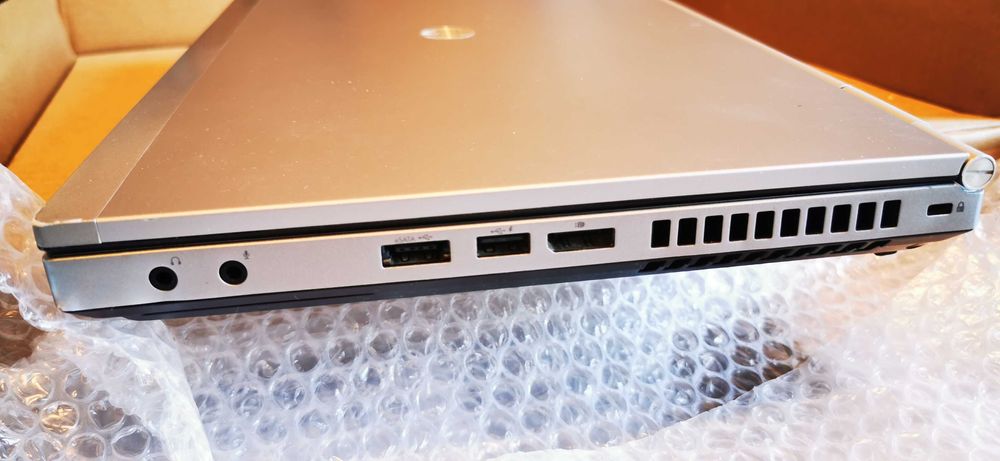 Dezmembrez Laptop Hp 8470p sau il vand intreg, I5/8gb/250SSD/DVD-RW