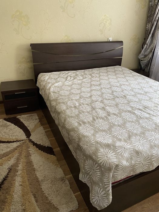 Спальная кровать