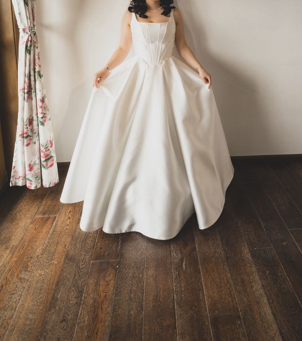 Rochie de mireasă colecția 2026 – elegantă, purtată o singură dată