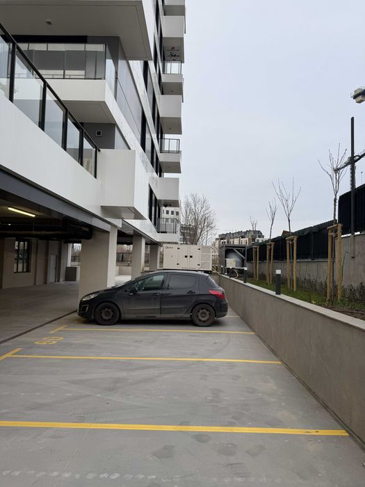 Паркомясто под наем в София Тех Парк - Sofiа Tech Park Склад под наем