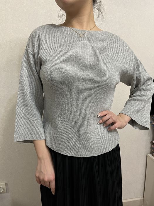 Продам красивую кофту