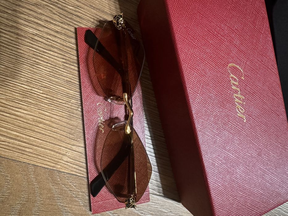 Cartier очила налични