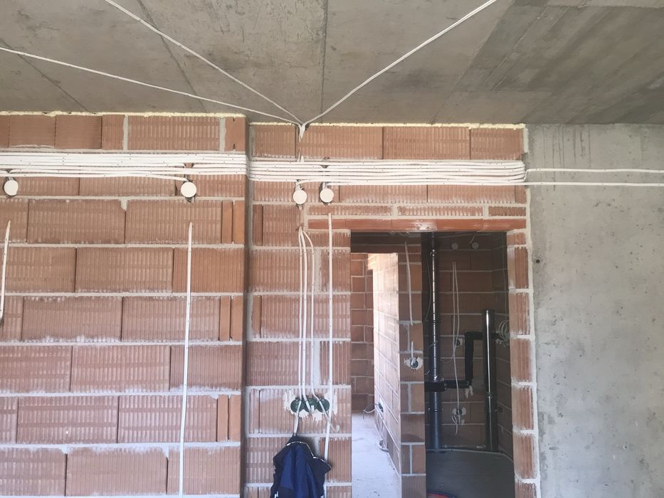 Електротехник,ел услуги,електромонтажник,електротехник пловдив,електро