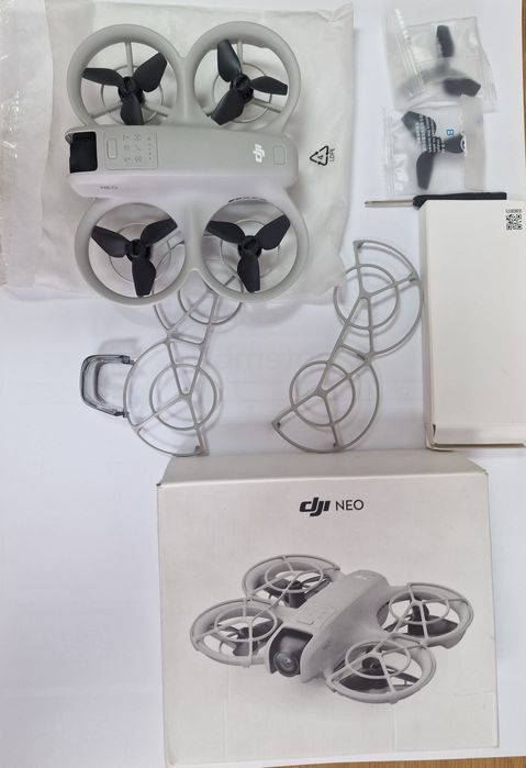 Dronă DJI Neo - Pentru piese / Defectă / Baterie 15 cicluri