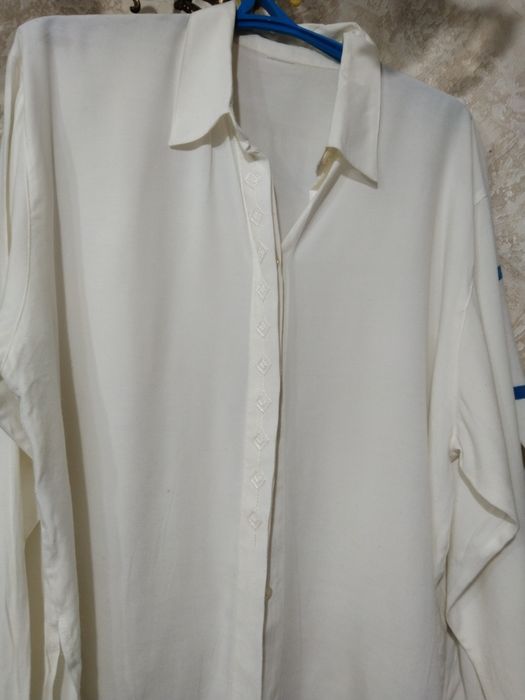 Продаются Женские блузки