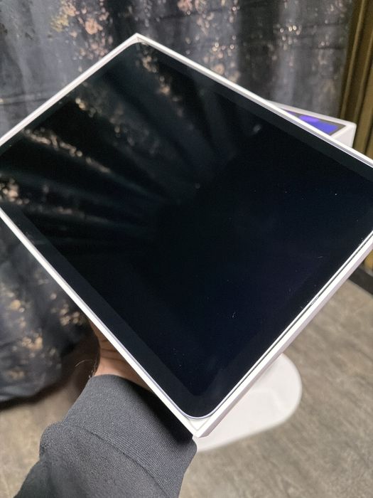 iPad Air 5TH 256Gb