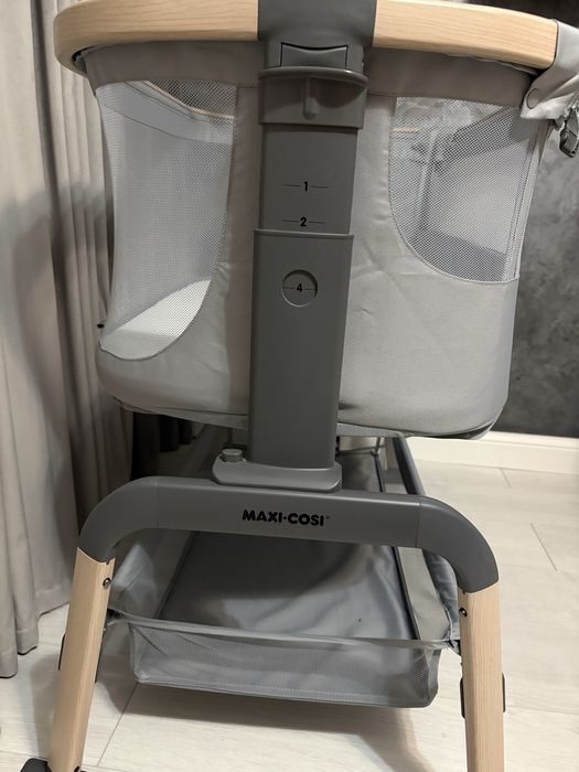 Продам детскую кровать манежку