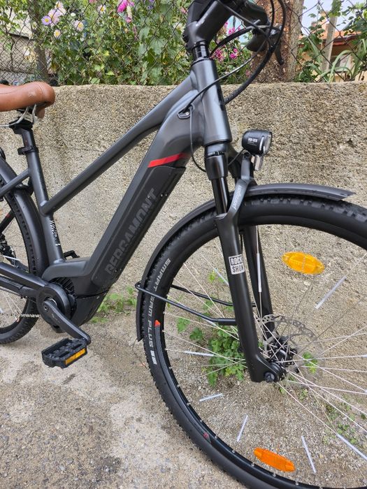 Електрически Немски Bergamont E-Contrail 28 цола М размер Bosch Smart