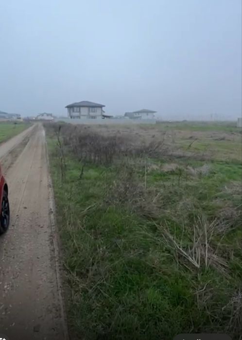 Teren intravilan mega park com Berceni …GAZE SI CURENT TRASE LANGA LOT..disponibil 2 loturi