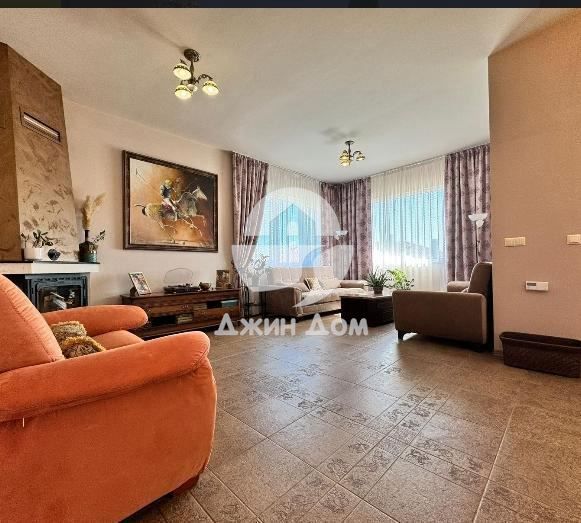 Продава се Къща в Свети Влас - 324 кв.м за 2399 €/кв.м - Снимка #3