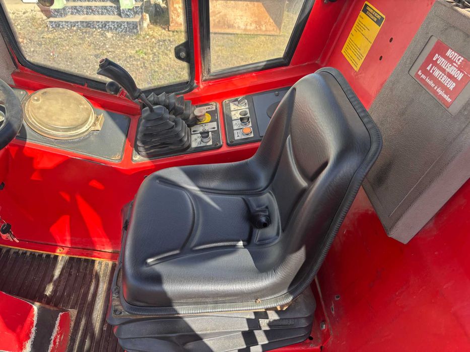 Cilindru compactor terasamente BOMAG BW 213 D-3, 12 tone