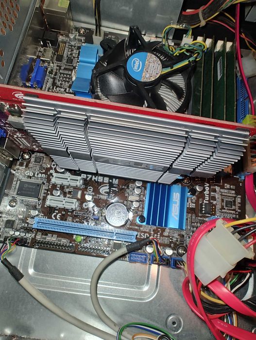 Calculator I3 , 8Gb ram , Hd5450 - 1Gb
