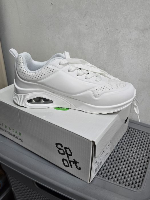 Дамски обувки и ботуши