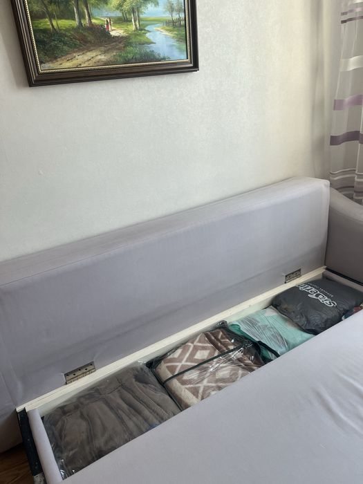 Продается диван- тахта