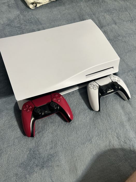PS 5 FAT два джойстика