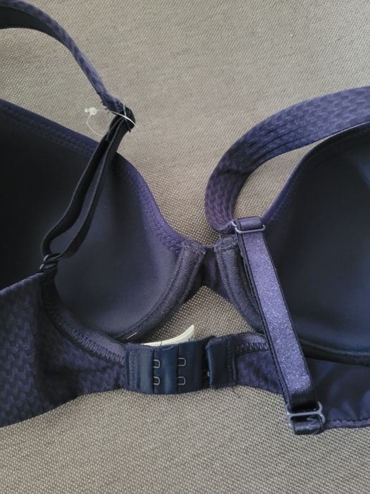 Ново Сутиен Livera