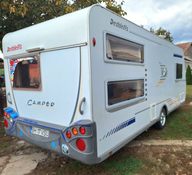 Rulota Dethfleffs DL520 de 5/6 persoane