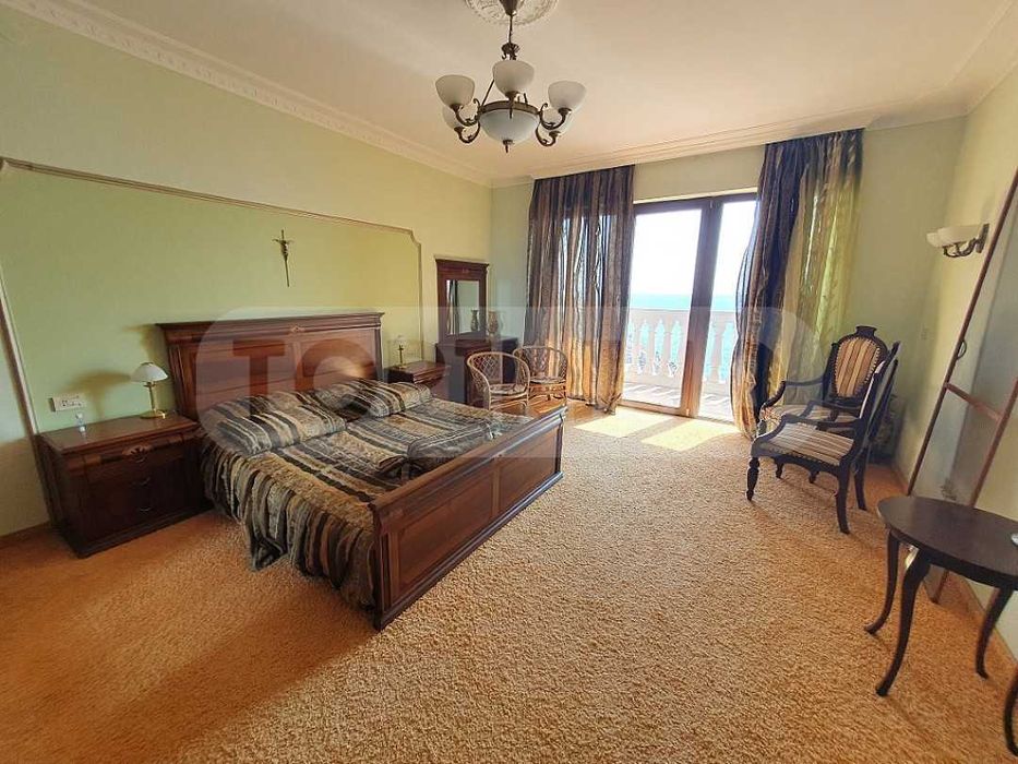 Продава се Тристаен апартамент в к.к. Слънчев ден - 166 кв.м за 3000 €/кв.м - Снимка #6