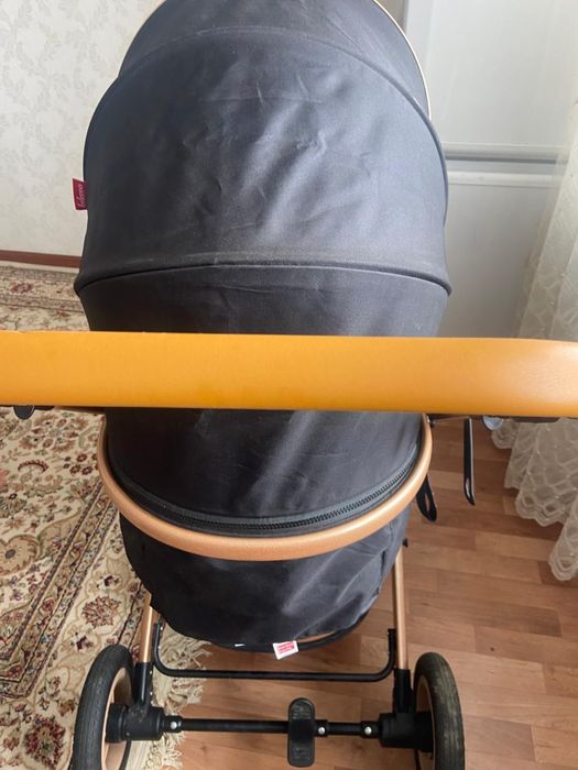 Продам детскую коляску