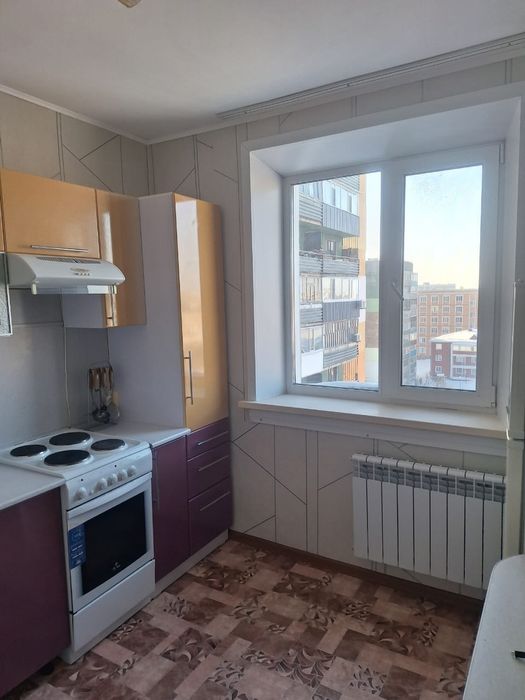 Продам 2-х комнатную улучшенной планировки