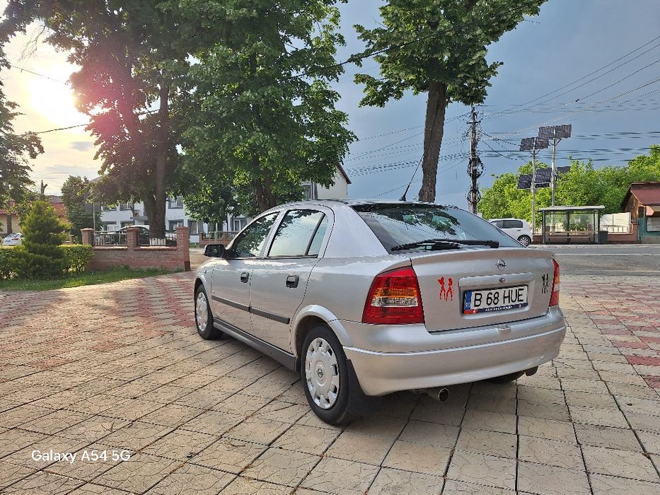 OPEL Astra 2008 — imagine 5